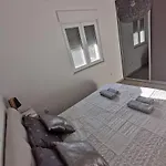Pinia Lejlighed Primošten