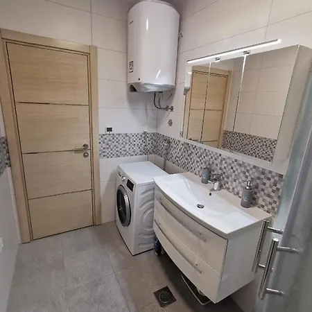Pinia Apartament *