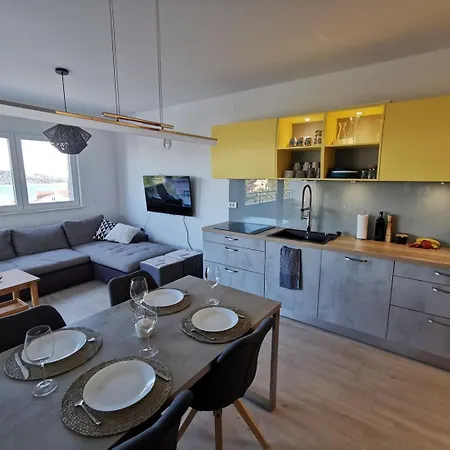 Pinia Apartament Primošten